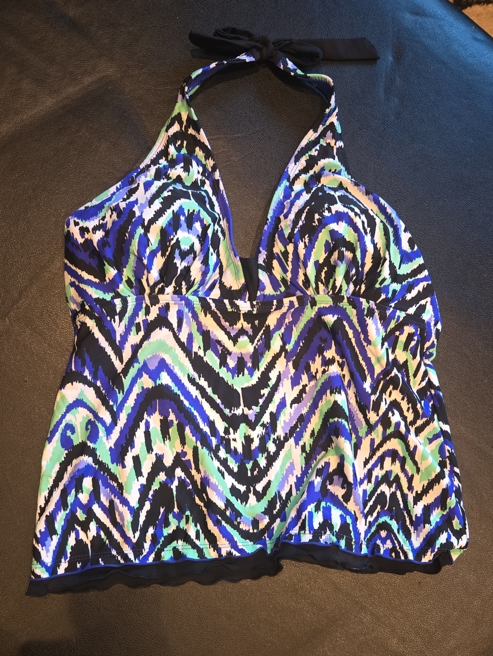 Free Country Wave-Print Halter Tankini Top in Blue, Green & Black